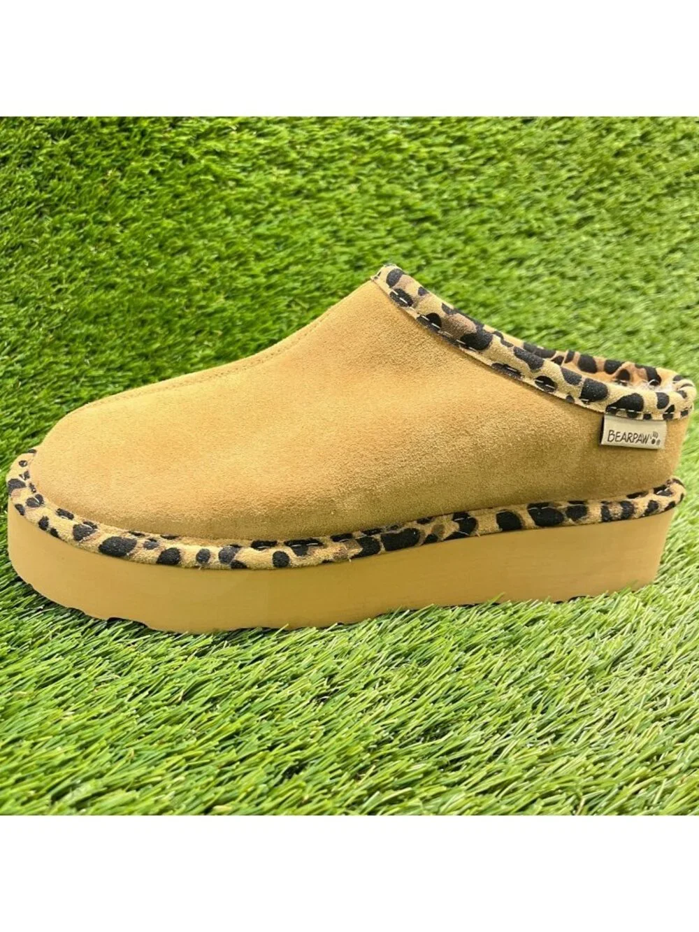 Bearpaw Martis Womens Size 8 Brown Casual Classic Comfort Slip On Slippers Shoes